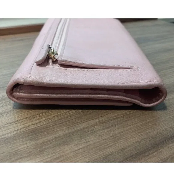 👉LAST CHANCE‼️ Vtg. COACH Soho Pleated Pink Leather Wallet - Picture 8 of 16